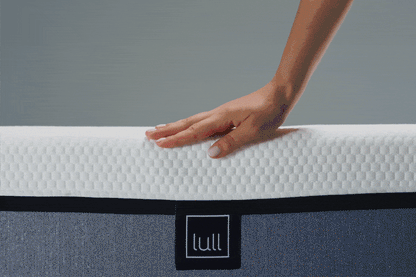 A video showing the firmness of the Lull mattress.